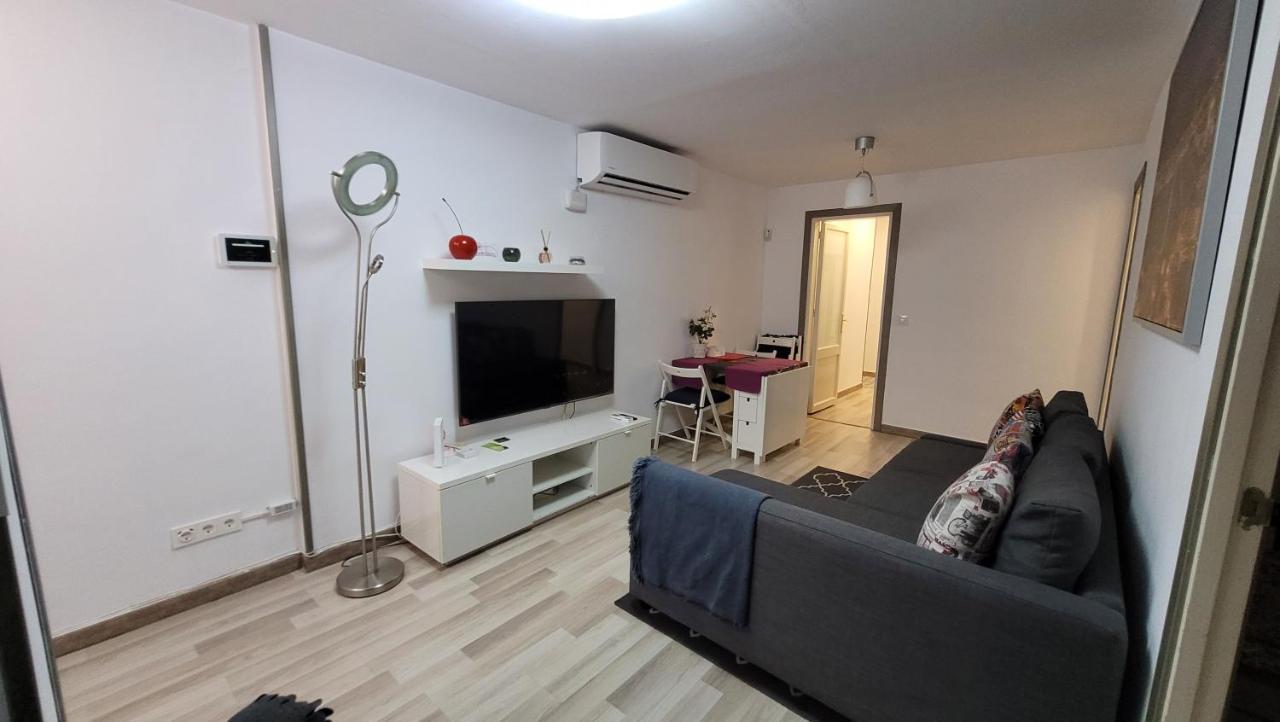 APARTAMENTS B O D CoLLBLANC L'Hospitalet de Llobregat Exterior foto