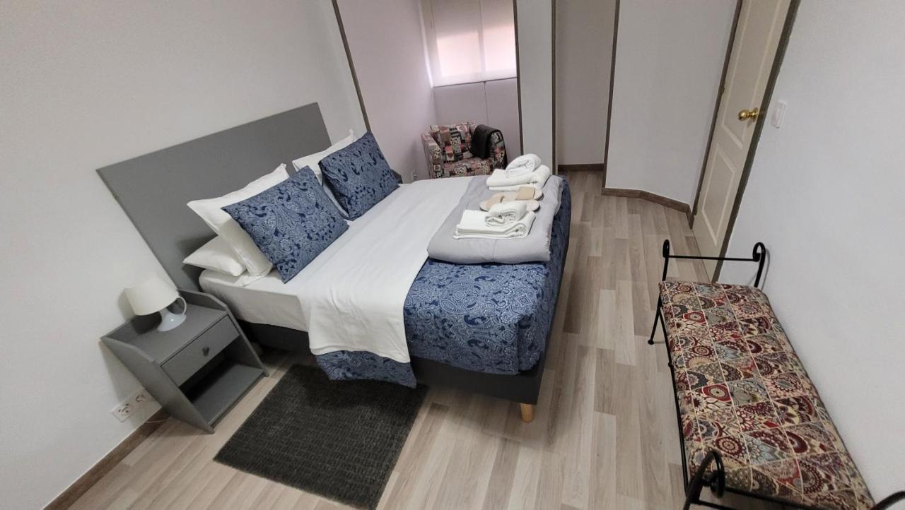APARTAMENTS B O D CoLLBLANC L'Hospitalet de Llobregat Exterior foto